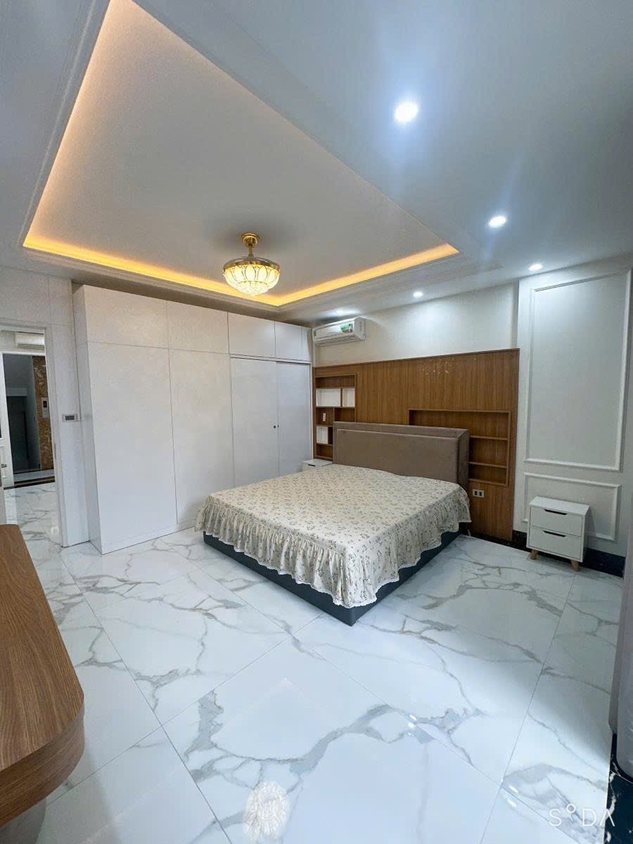 Siêu phẩm Phân Lô Cầu Giấy 50m2 - 6 Tầng - Ô Tô Tránh - Giá Tốt