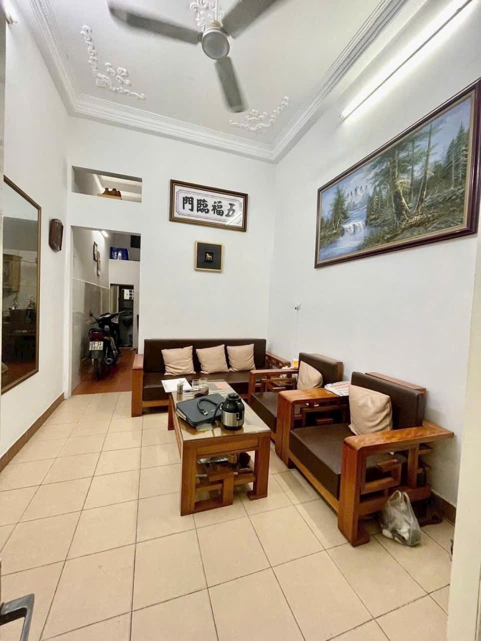 Bán nhà La Thành, Đống Đa - 35m2, 4 tầng, 7 tỷ - Vị trí đẹp, thoáng sáng