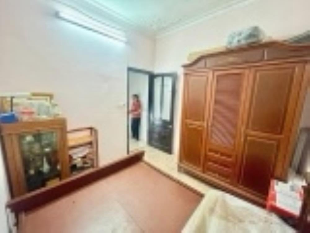 Bán nhà La Thành, Đống Đa - 35m2, 4 tầng, 7 tỷ - Vị trí đẹp, thoáng sáng