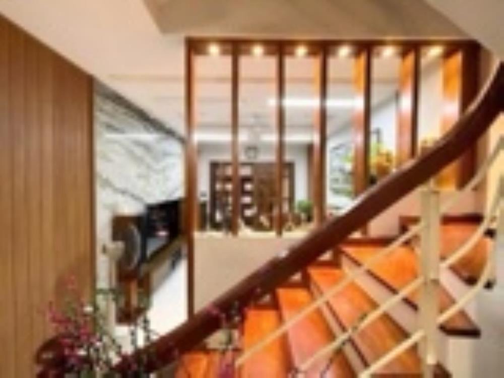 Nhà Mới Hoàng Hoa Thám Ba Đình 43m² - 5 Tầng - Giá 9.35 Tỷ