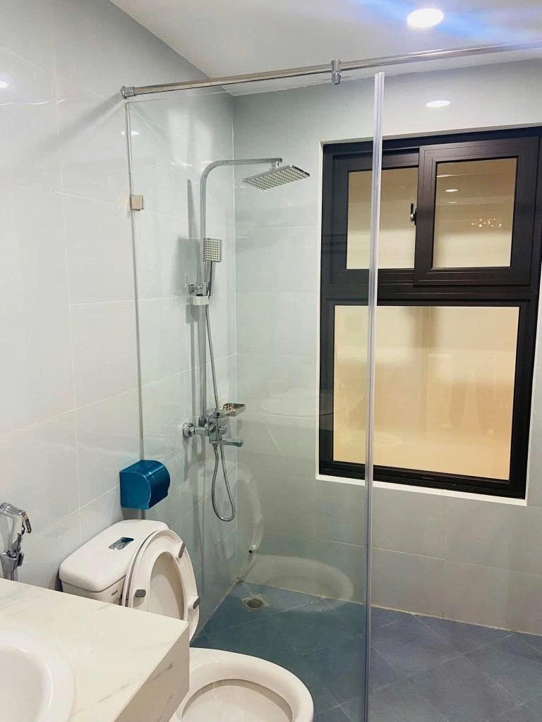 Bán Gấp Nhà Yên Hòa 5 Tầng Mới, Giá Chỉ 7.6 Tỷ - Vị Trí Đẹp, Nội Thất Cao Cấp
