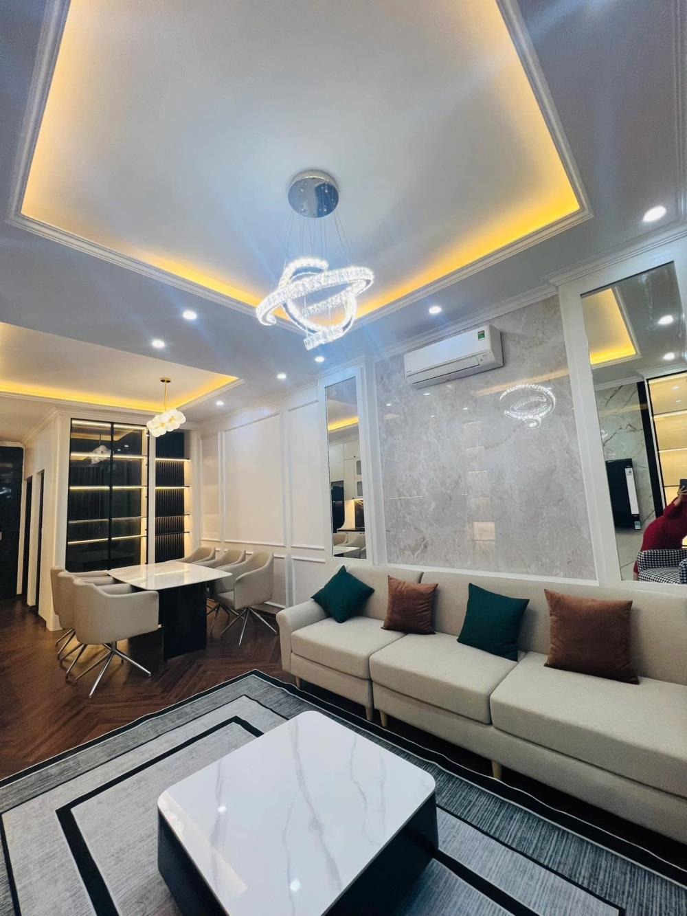 Khu Đô Thị Văn Khê: Nhà 7 Tầng, Thang Máy, Kinh Doanh, Giá Tốt