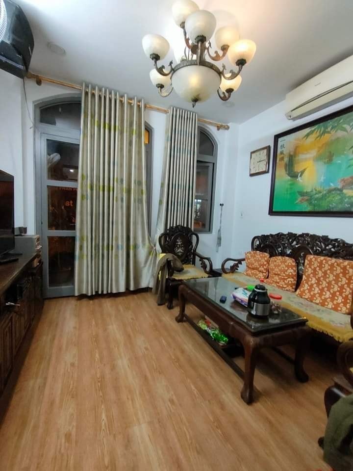 Liền Kề Biệt Thự La Khê: Vị Trí Đắc Địa, Kinh Doanh Sinh Lời, 6 Tầng, 50m2, Giá 11 Tỷ