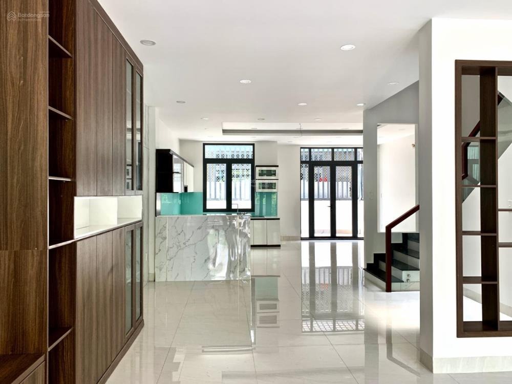 Nhà phố biệt lập 6.5m hoàn thiện đẹp, giá tốt - Toàn Trần Villas