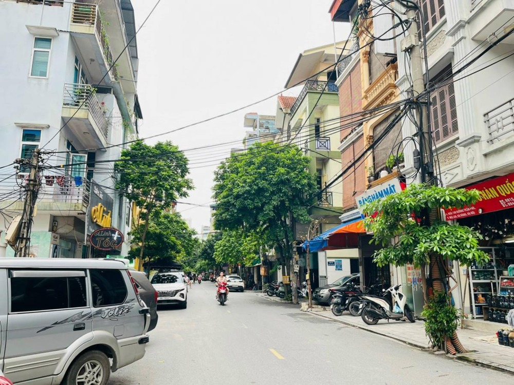 Trần Phú Hà Đông: Mặt tiền kinh doanh 6 tầng thang máy, vỉa hè rộng