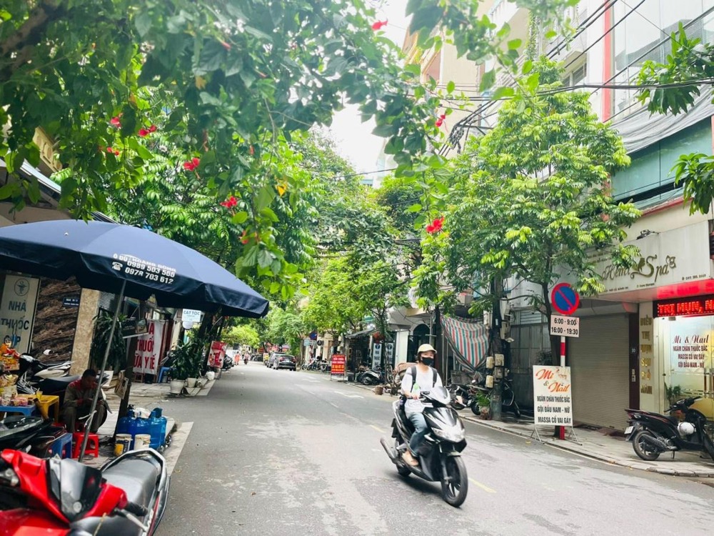 Trần Phú Hà Đông: Mặt tiền kinh doanh 6 tầng thang máy, vỉa hè rộng