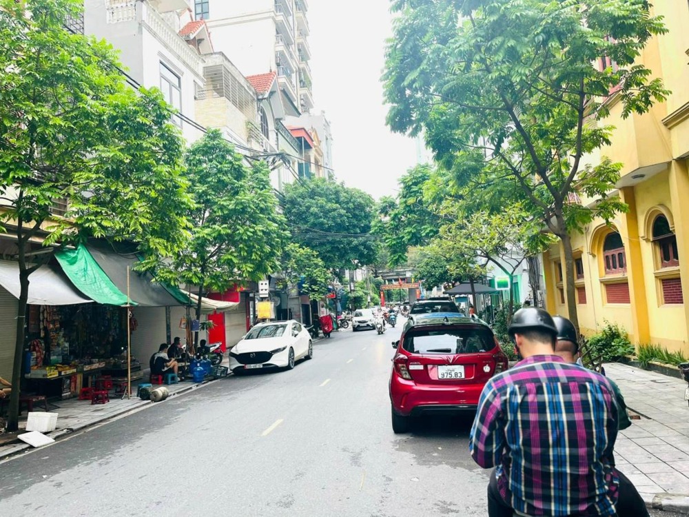 Trần Phú Hà Đông: Mặt tiền kinh doanh 6 tầng thang máy, vỉa hè rộng