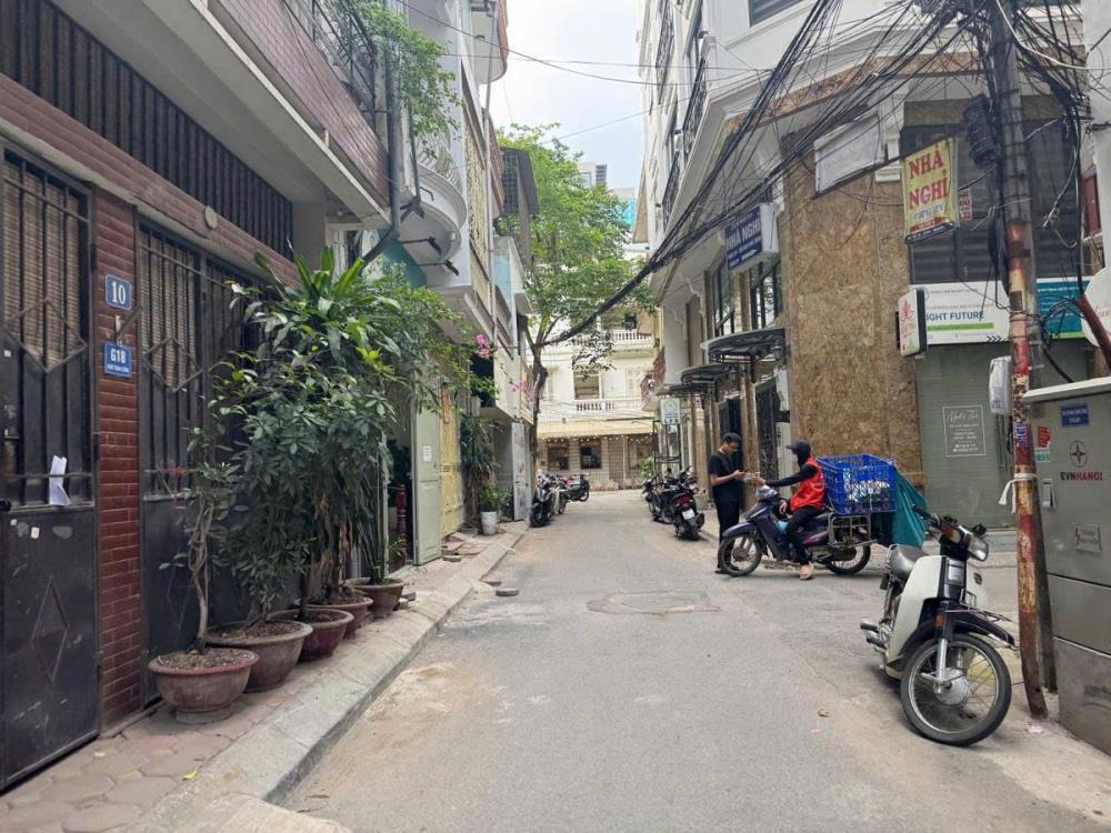 Bán nhà vị trí vàng Đống Đa: 66m2, 4 tầng, MT 5.6m - 28.5 tỷ