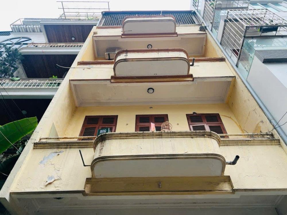 Bán nhà vị trí vàng Đống Đa: 66m2, 4 tầng, MT 5.6m - 28.5 tỷ