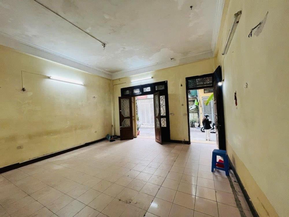 Bán nhà vị trí vàng Đống Đa: 66m2, 4 tầng, MT 5.6m - 28.5 tỷ