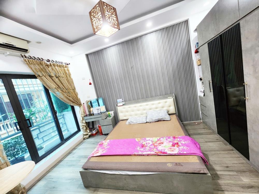 Bán nhà liền kề KĐT Văn Quán, Hà Đông: 67m2, 5 tầng, giá 18.5 tỷ