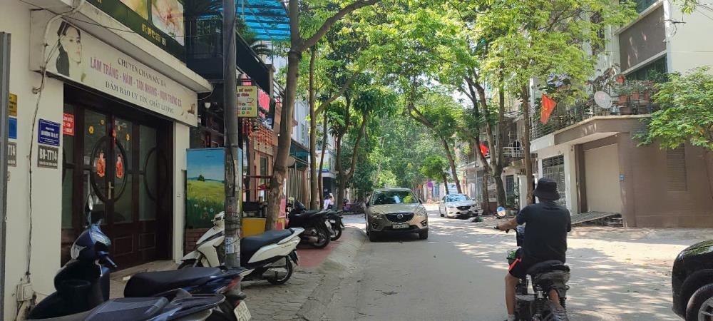 Bán nhà liền kề KĐT Văn Quán, Hà Đông: 67m2, 5 tầng, giá 18.5 tỷ