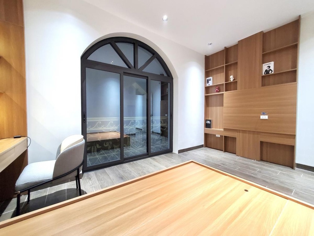 Bán Nhà Mặt Phố Đa Sỹ - Hà Đông: 58m2, 5 Tầng, Thang Máy, Kinh Doanh - 12.7 Tỷ