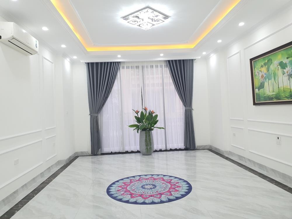 Bán Liền Kề KĐT Nam La Khê 50m2, 6 Tầng, Phân Lô, Giá 13.6 Tỷ