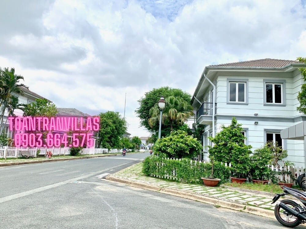 Biệt Thự Song Lập Thủ Đức - Giá Tốt, View Sân Vườn - Toàn Trần Villas
