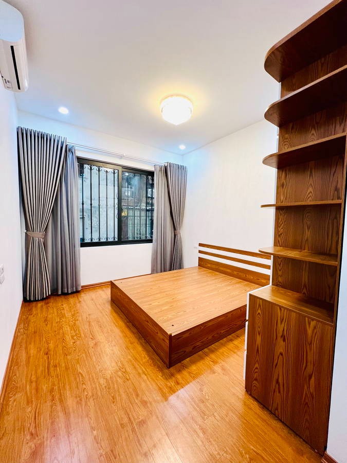 Nhà đẹp Ba Đình - 21m2x5 Tầng - Phân Lô - Ô Tô Đỗ Cổng - Giá 6 tỷ