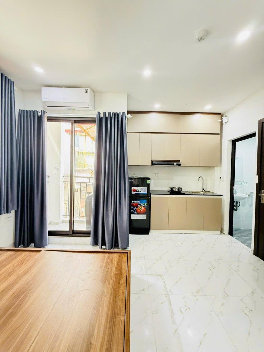 Bán Nhà Chính Chủ Hà Nội: Dòng Tiền 60TR/Tháng, 50m2, Lô Góc Cầu Giấy