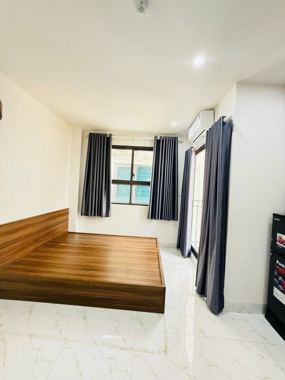 Bán Nhà Chính Chủ Hà Nội: Dòng Tiền 60TR/Tháng, 50m2, Lô Góc Cầu Giấy
