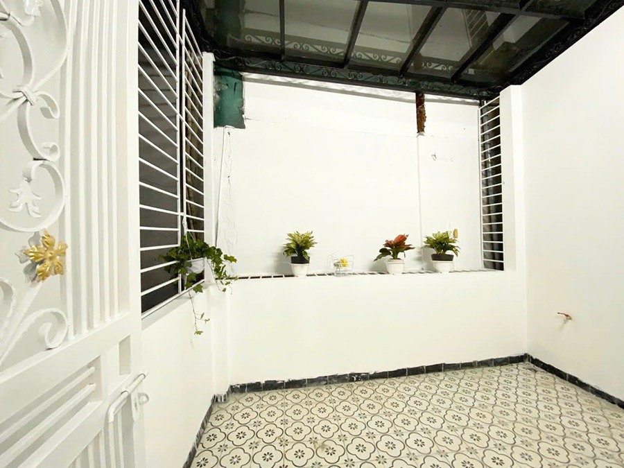 Nhà Đống Đa 4 Tầng, Nội Thất Xịn - 6.85 Tỷ | Vị Trí Đẹp, Thông Thoáng