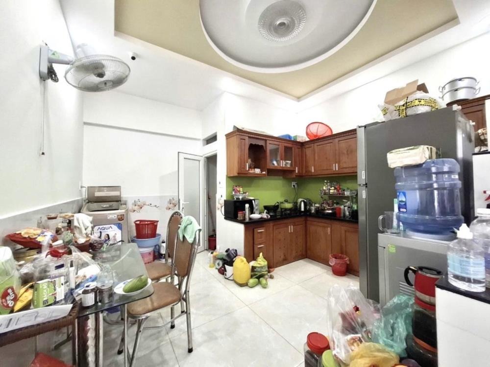 Nhà Nở Hậu 2 Tầng Quang Trung GV, 81m2, Giá 5.x Tỷ - Vị Trí Đắc Địa