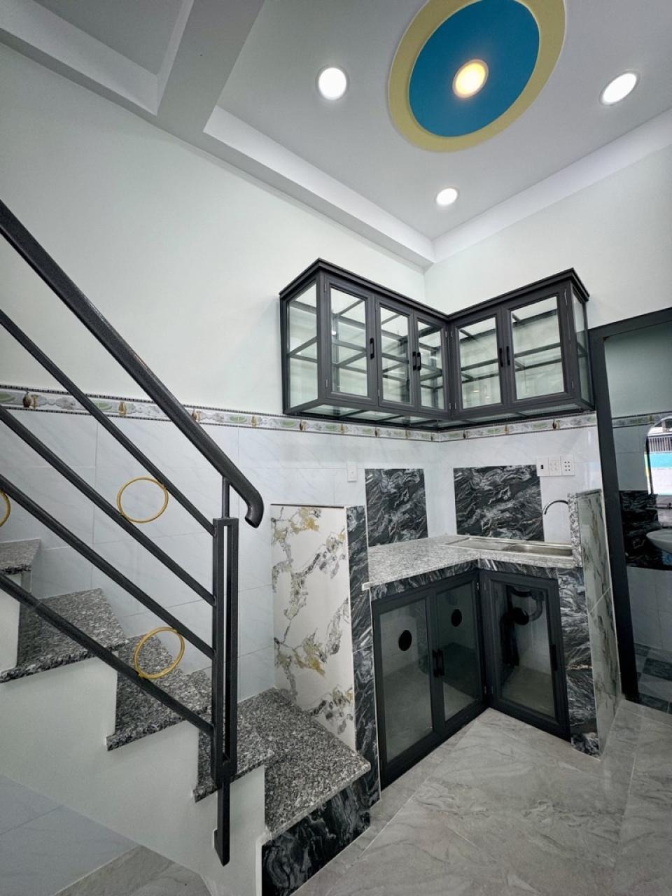 🔥 Giảm 200tr - Nhà 3 Tầng, 36m2, Nguyễn Thái Sơn, Giá 3.7 Tỷ