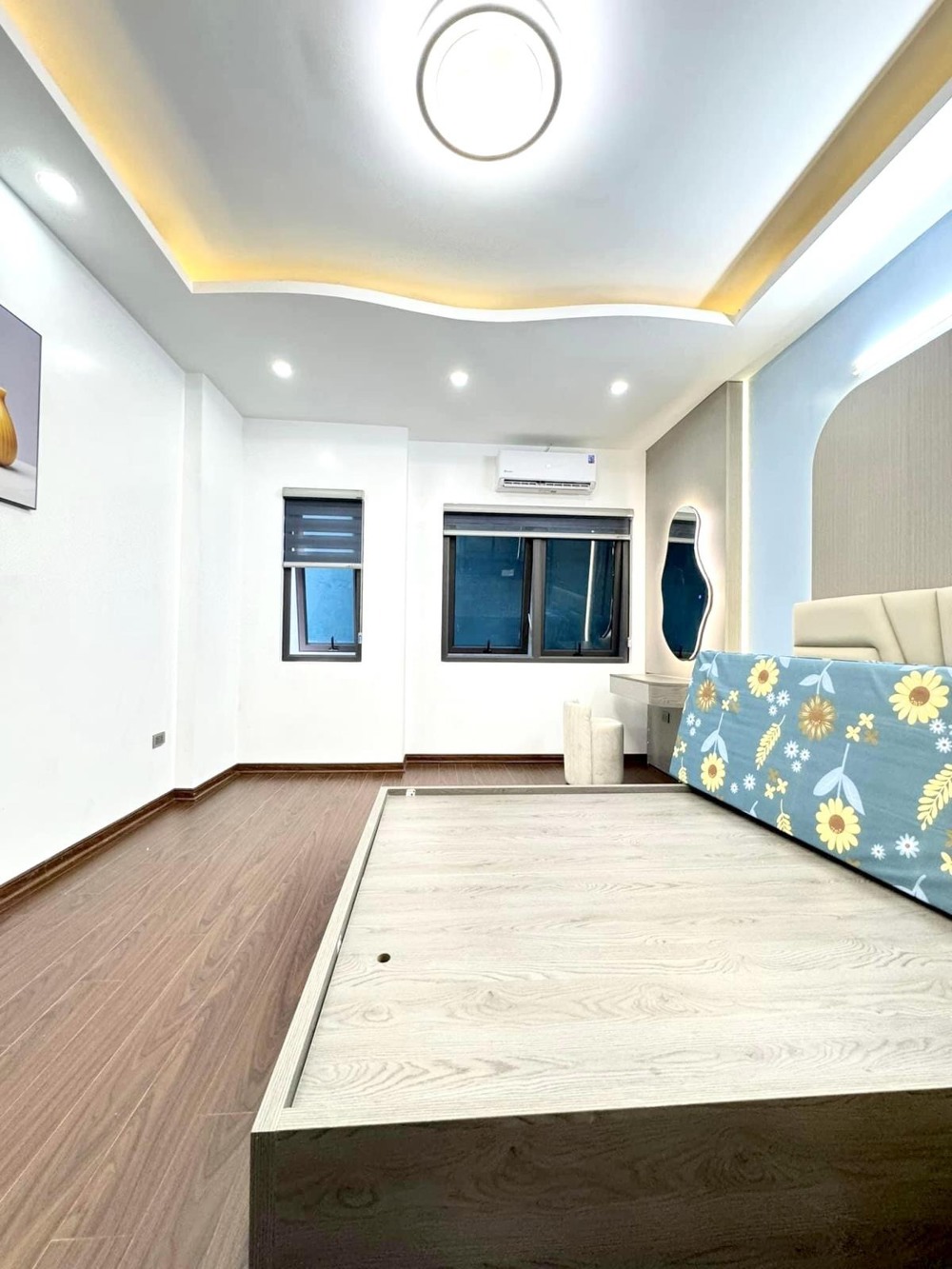 Nhà 30m2, 5 Tầng, Full Nội Thất - Vị Trí Vàng Mỹ Đình, Giá Tốt Nhất Khu Vực