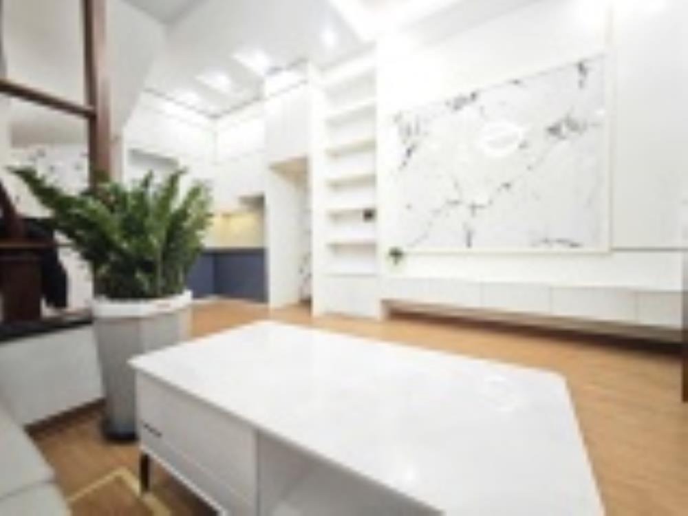 Bán nhà Mỹ Đình 5 tầng, Full Nội Thất, Vị Trí Đắc Địa - Giá 7 Tỷ