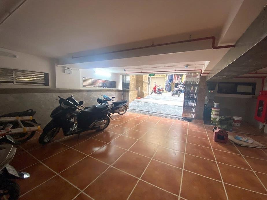 Bán nhà phố lô góc, 10 tầng, thang máy, kinh doanh đỉnh cao - 113m² - Quận Thanh Xuân