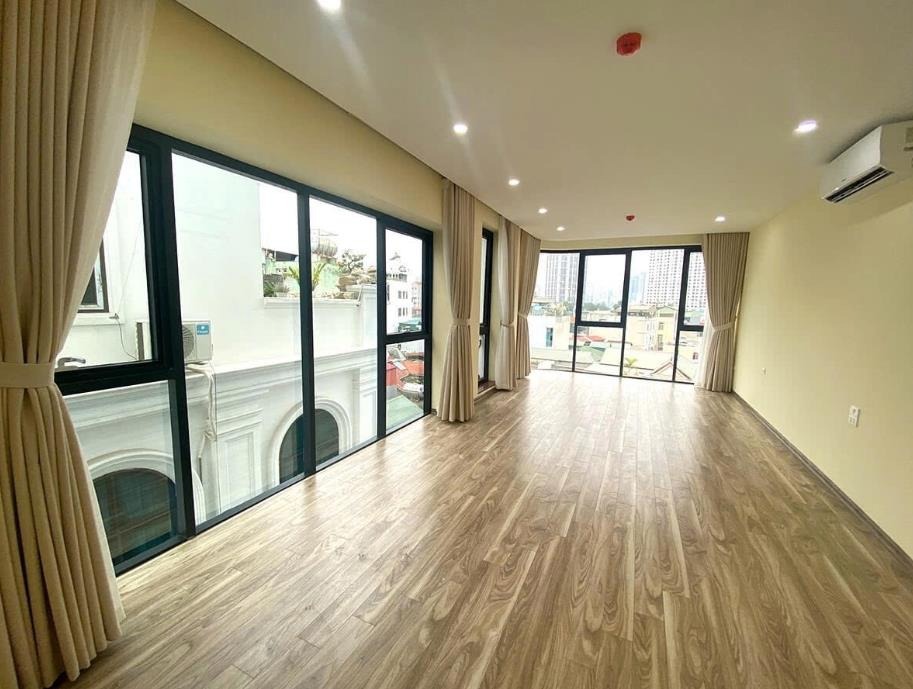Bán nhà phố lô góc, 10 tầng, thang máy, kinh doanh đỉnh cao - 113m² - Quận Thanh Xuân