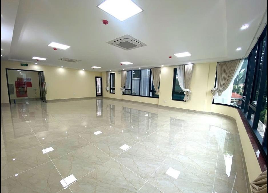 Bán nhà phố lô góc, 10 tầng, thang máy, kinh doanh đỉnh cao - 113m² - Quận Thanh Xuân