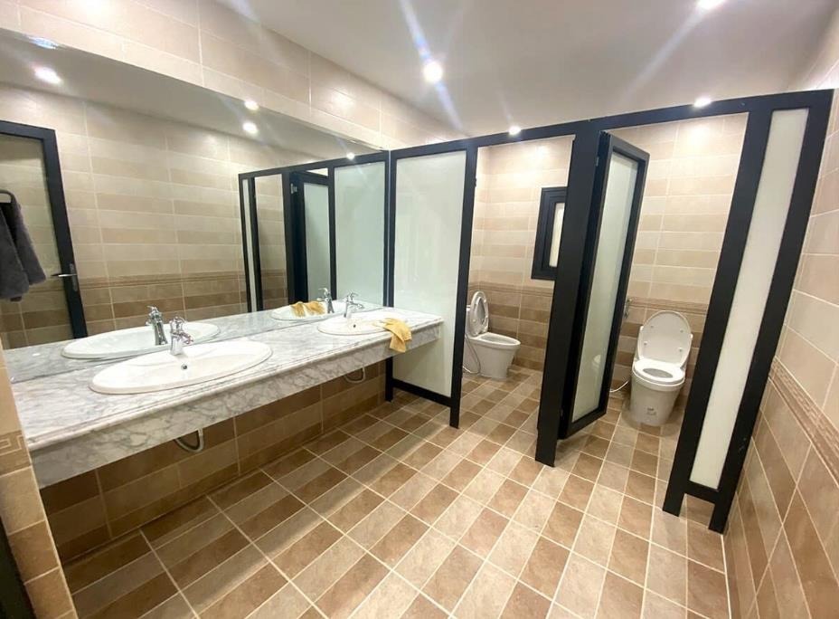 Bán nhà phố lô góc, 10 tầng, thang máy, kinh doanh đỉnh cao - 113m² - Quận Thanh Xuân