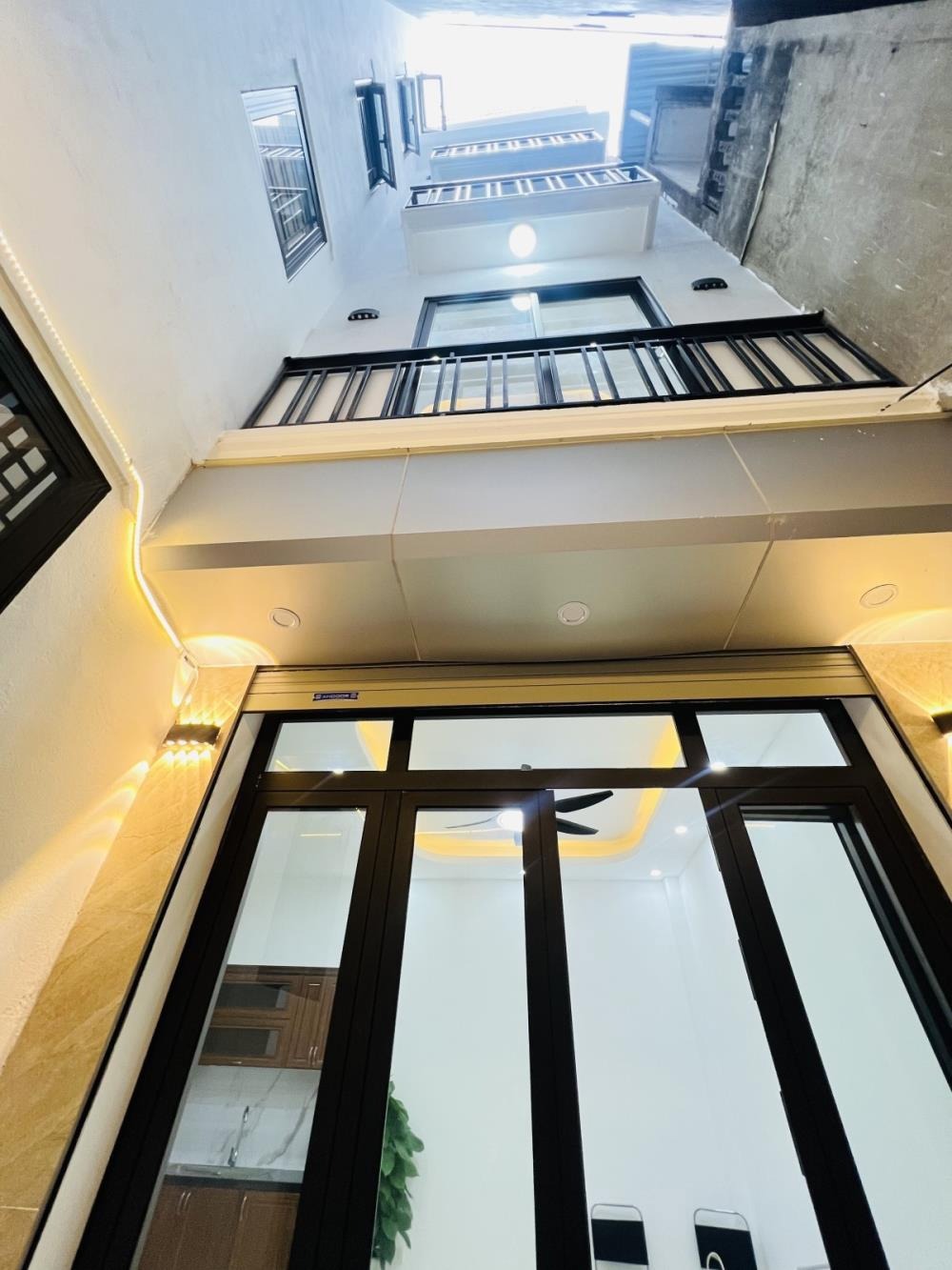 Nhà Mới Đẹp, Sát CC Feliz Home, Hoàng Mai - Giá Tốt