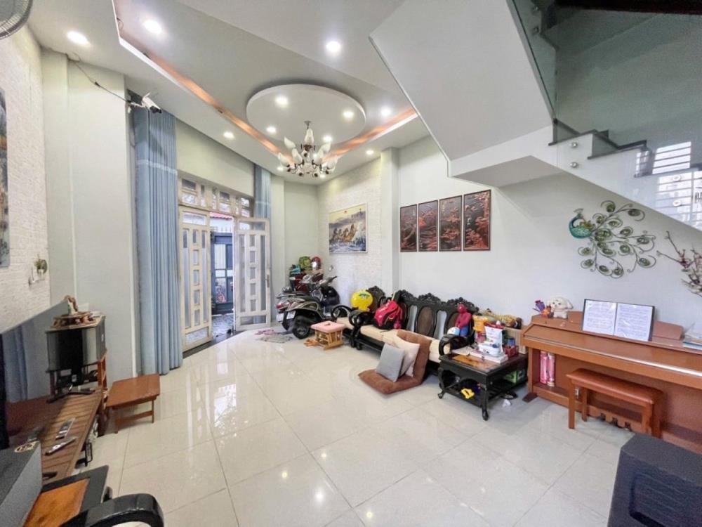 Nhà 5 Tầng Sát Vạn Phúc City - 8.6 Tỷ - 57m2, 4PN, SHR