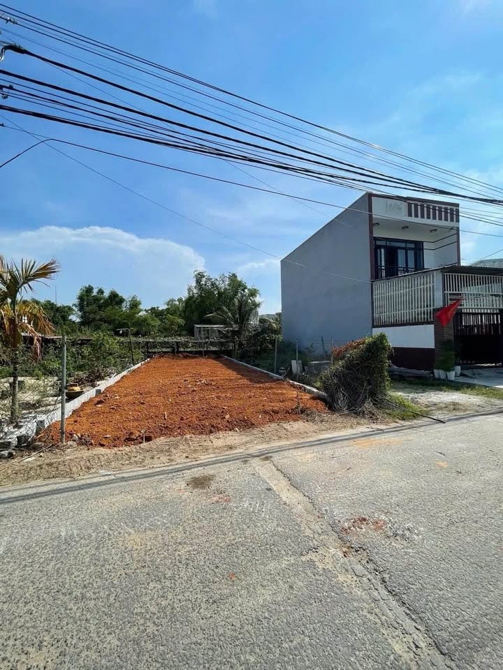 Bán Gấp Lô Đất Full Thổ Cư MT Ngã Tư Tân Quy Củ Chi - 182m2, SHR