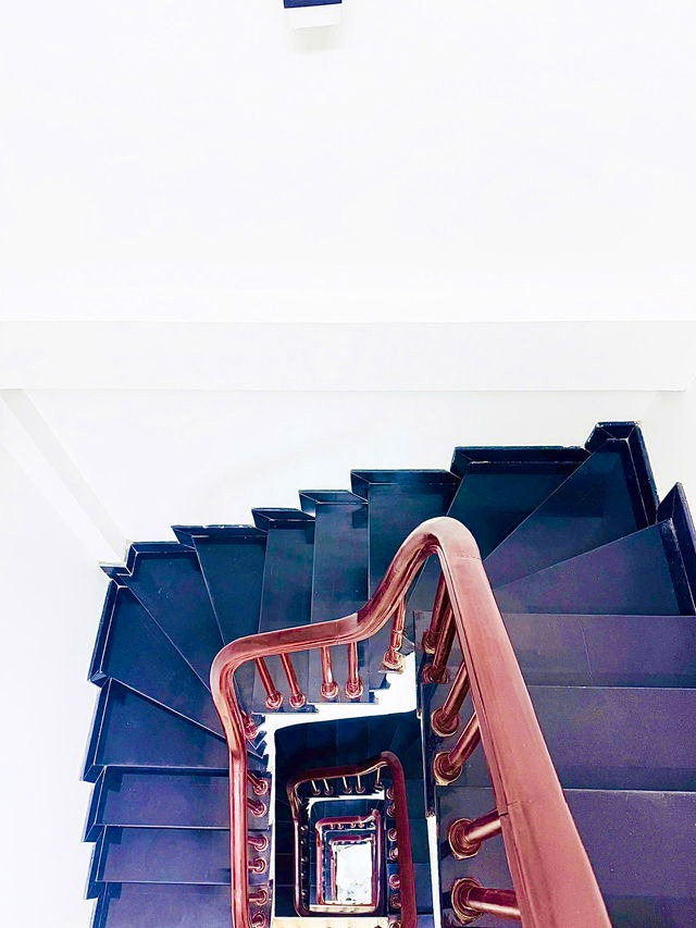 Nhà 5 Tầng, Lô Góc, Mặt Tiền Rộng - Phố Vọng, Hà Nội
