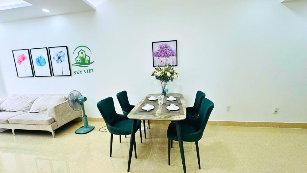 Bán Gấp Căn Hộ Sky Garden Phú Mỹ Hưng - Giá Tốt, Sổ Hồng Sẵn