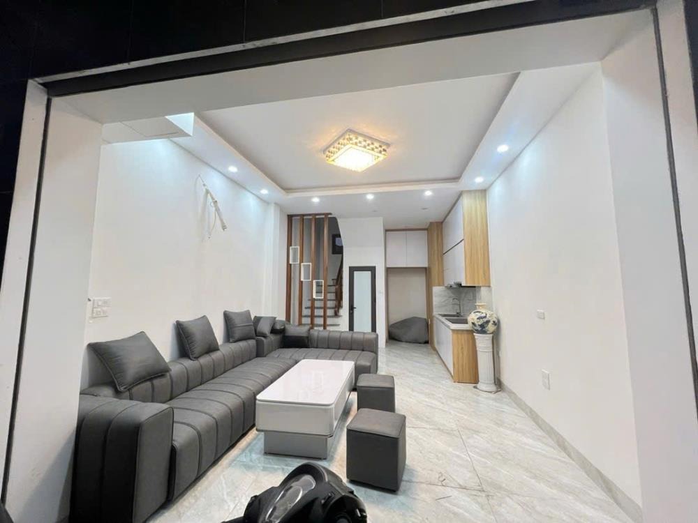 Nhà Xây Mới 5 Tầng - Vị Trí Đắc Địa - Tiện Ích Vượt Trội