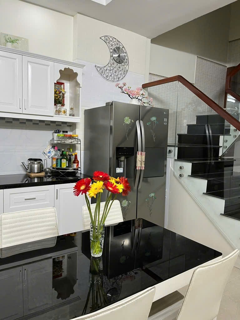Bán nhà Nguyễn Văn Trỗi, Phú Nhuận - 7.5 tỷ - Full Nội Thất Cao Cấp