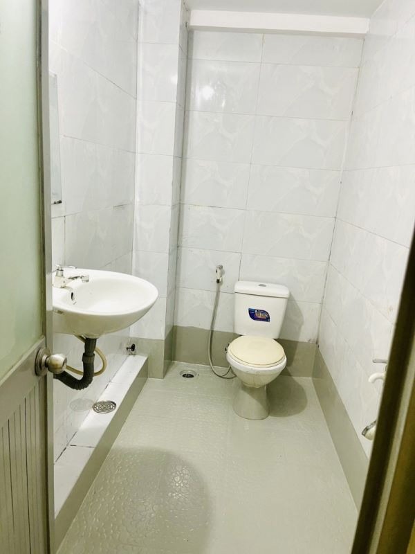 Bán nhà mặt tiền Nguyễn Kiệm, Quận Phú Nhuận - Vị trí đẹp, Giá Tốt