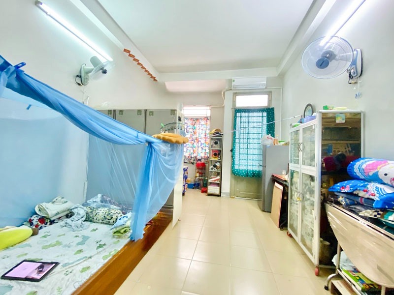 Nhà 4 Tầng, Hẻm Xe Hơi, Tân Bình - Giá 10.x Tỷ