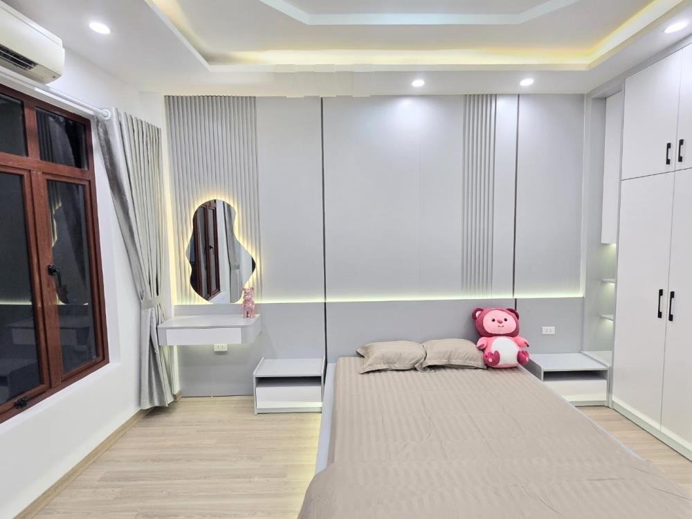 Nhà đẹp Hoàng Mai - 30m2, 5 tầng, Full Nội Thất - Giá Tốt