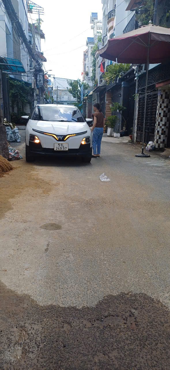 Bán Gấp Nhà Đẹp Phạm Văn Bạch, Gò Vấp - Hẻm Ô Tô, 110m², Giá 7.1 Tỷ