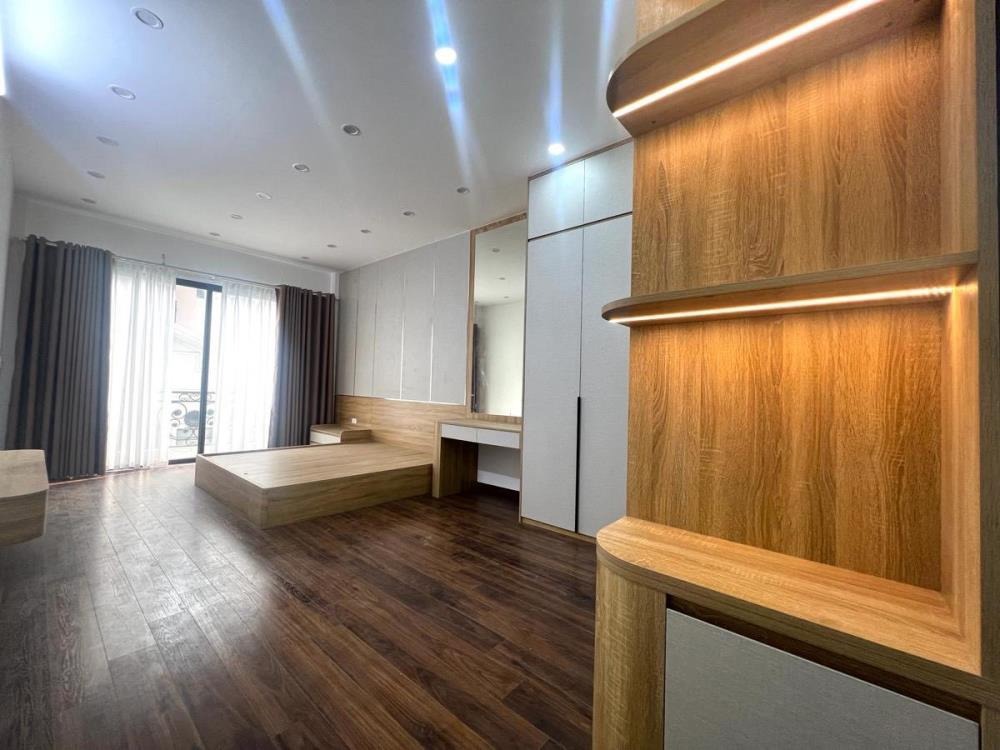 🏡 Phùng Chí Kiên 44m² 6 Tầng, Mặt Tiền 3.9m, Cầu Giấy - 15.75 Tỷ