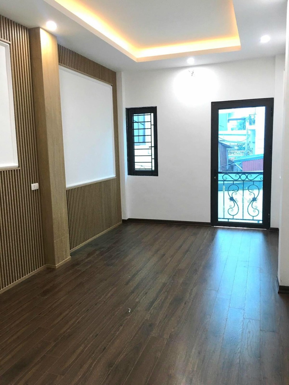 Nhà 4 Tầng Tây Mỗ Từ Liêm - 45m2 - Giá 4 Tỷ - Vị Trí Đắc Địa