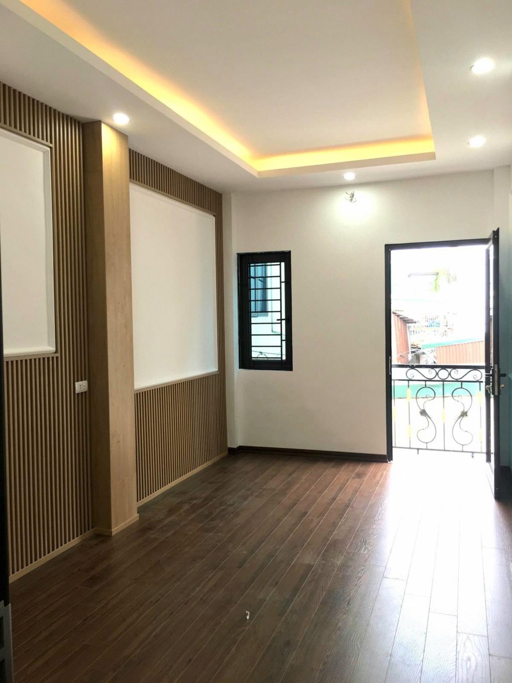 Nhà 4 Tầng Tây Mỗ Từ Liêm - 45m2 - Giá 4 Tỷ - Vị Trí Đắc Địa