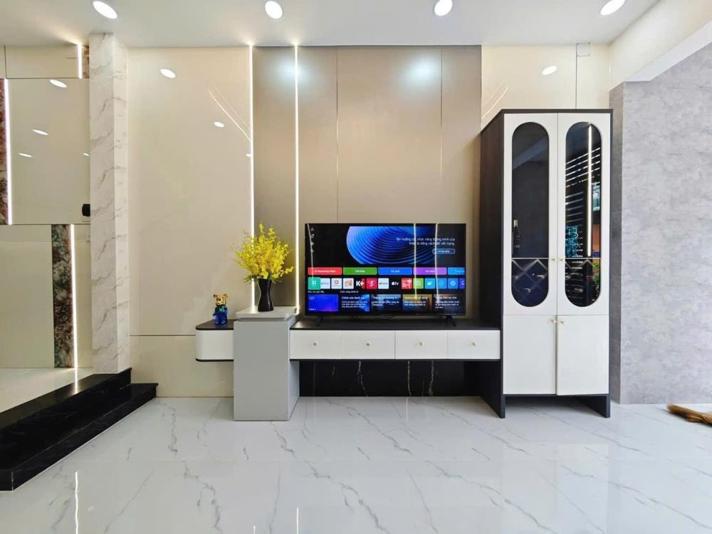 Bán nhà phố Quận 12 - 4PN, 6.25 tỷ - Vị trí đẹp, Pháp lý rõ ràng