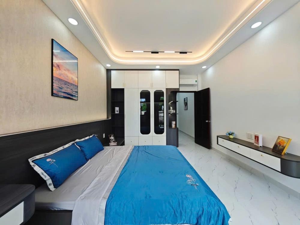 Bán nhà phố Quận 12 - 4PN, 6.25 tỷ - Vị trí đẹp, Pháp lý rõ ràng