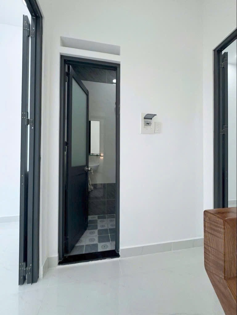 Bán nhà đẹp, hẻm xe hơi 5m, Bình Hưng Hòa A, Giá 4.2 tỷ