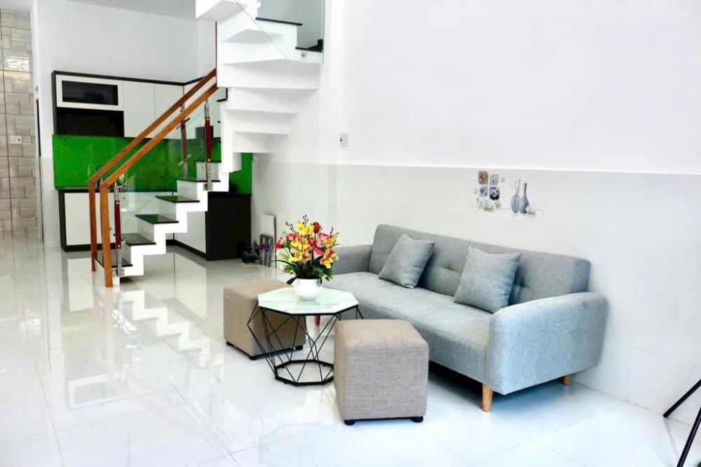 Bán nhà đẹp, hẻm xe hơi 5m, Bình Hưng Hòa A, Giá 4.2 tỷ