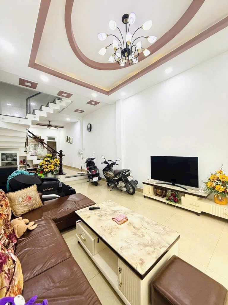 Nhà phố mới xây gần Lê Văn Quới, Phân Lô 6m - 4 Tầng - Giá 6 Tỷ